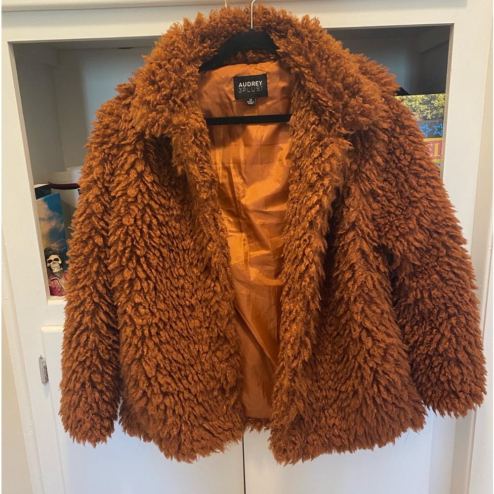 Brownish Rich Rust color - great condition-